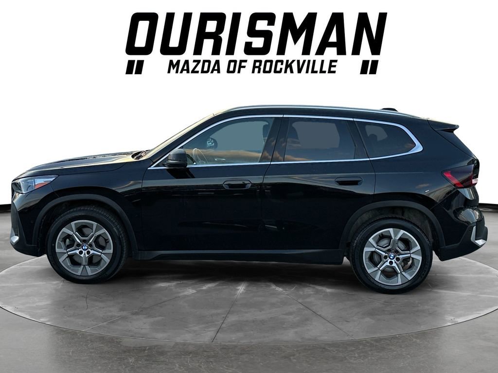 Used 2023 BMW X1 xDrive28i image 3