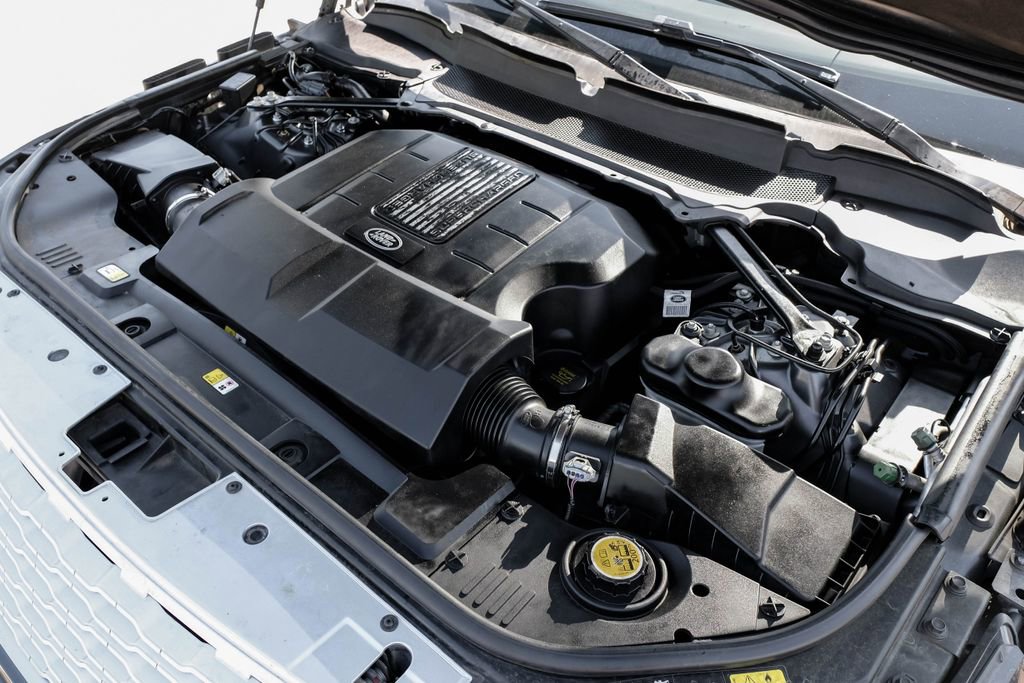 Used 2017 Land Rover Range Rover Supercharged image 48