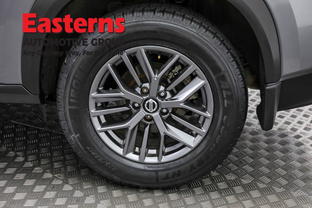 Used 2021 Nissan Rogue S image 33