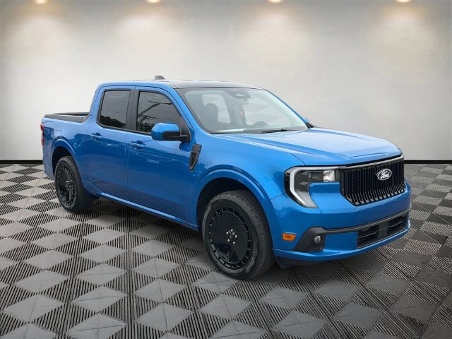 Used 2026 Ford Maverick Lobo AWD/4WD image 3