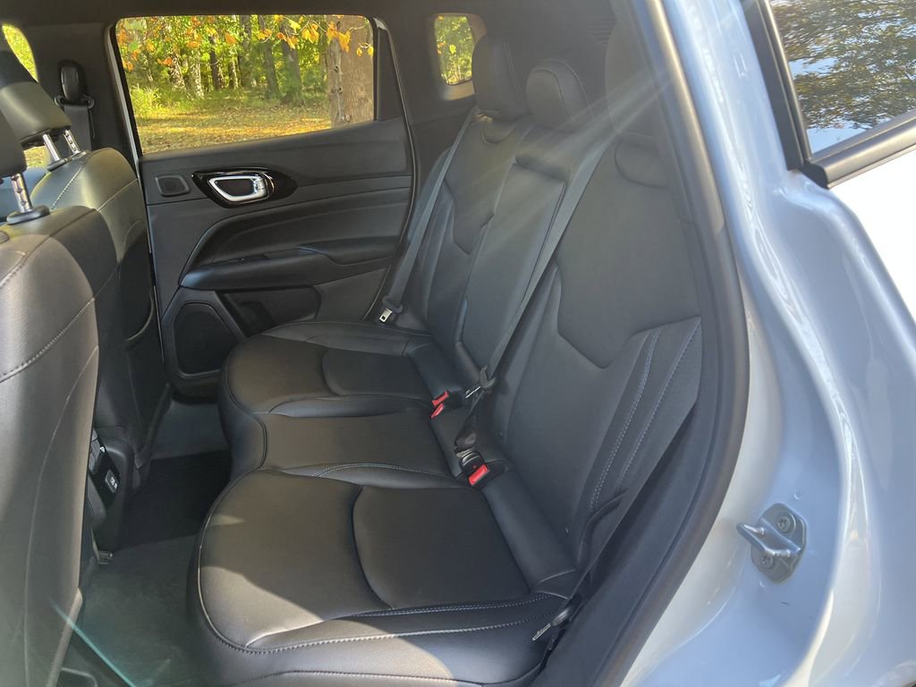 New 2026 Jeep Compass Limited w/ Sun, Sound & Navigation Group image 16