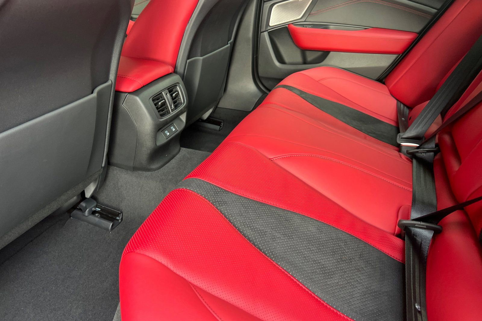 New 2025 Acura TLX SH-AWD w/ A-SPEC Pkg image 10