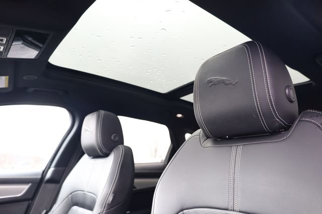 Used 2024 Jaguar F-PACE R-Dynamic S image 22