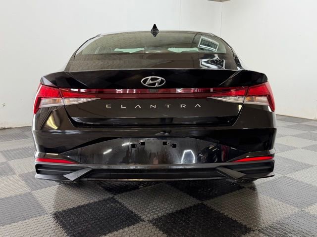 Used 2022 Hyundai Elantra SEL w/ Convenience Package image 10