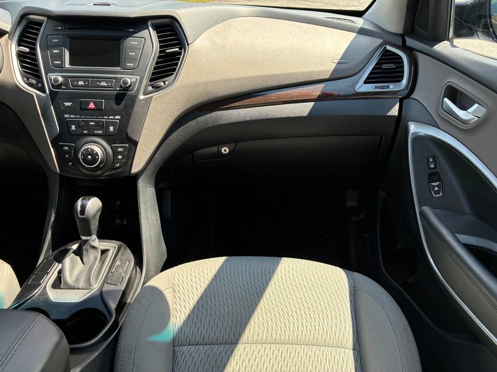 Used 2017 Hyundai Santa Fe Sport AWD/4WD image 13