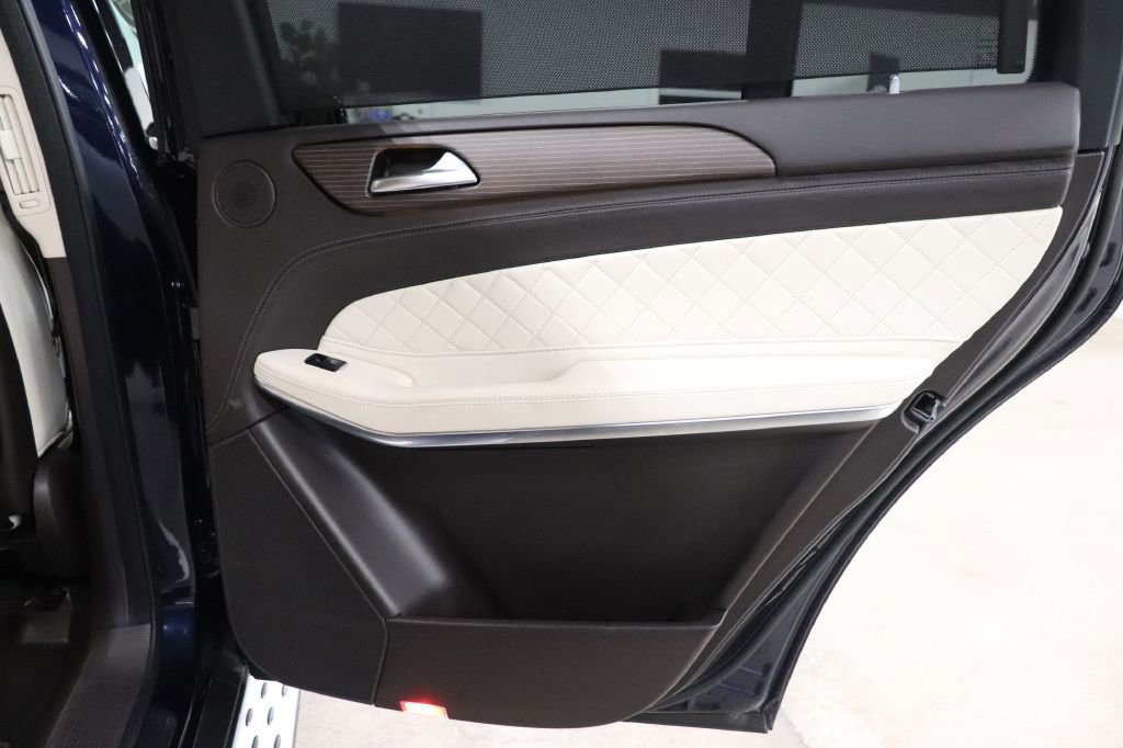 Used 2019 Mercedes-Benz GLS 550 4MATIC w/ Grand Edition Package image 19