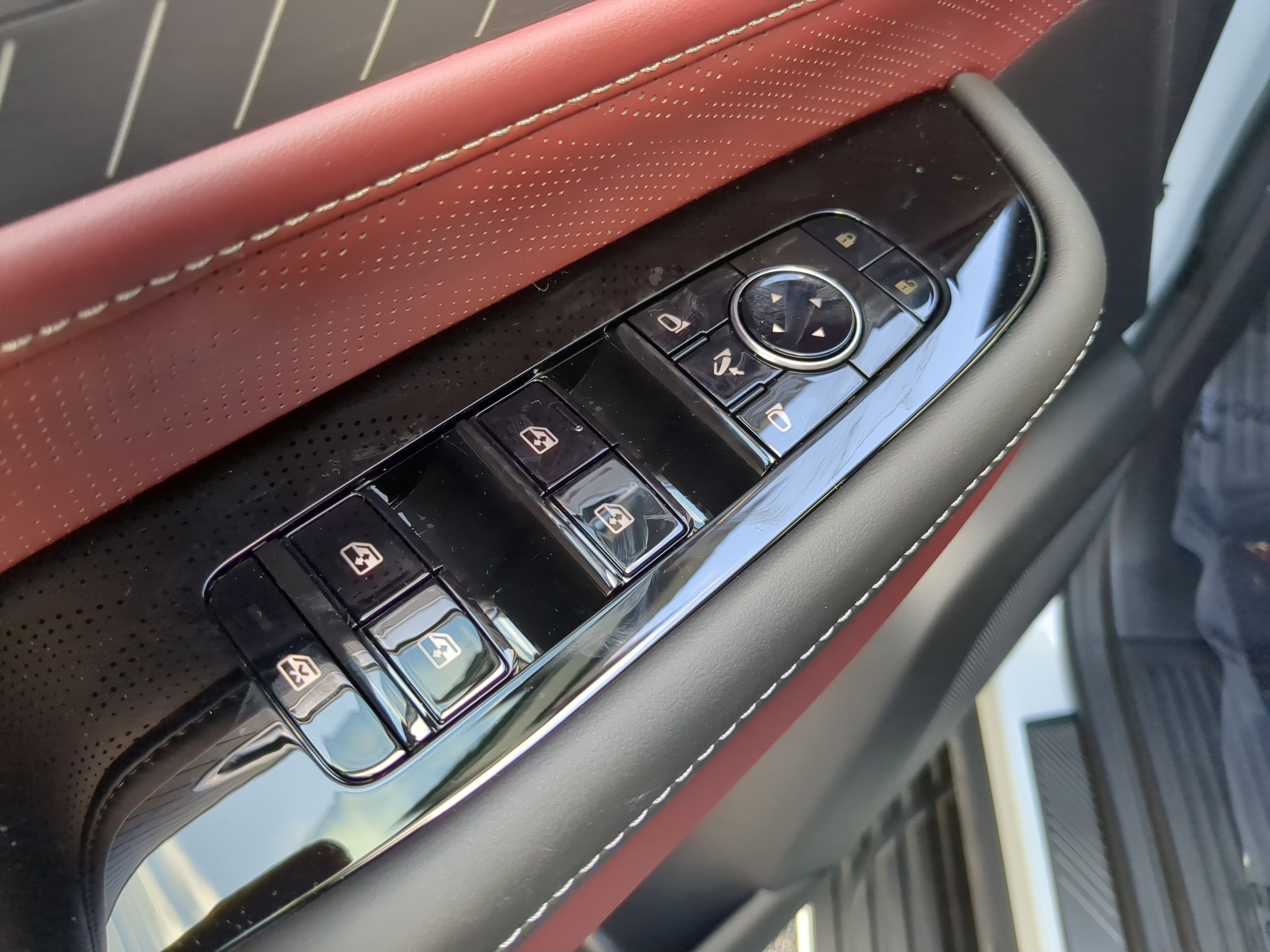 New 2026 INFINITI QX80 Autograph w/ Premium Cargo Package image 17