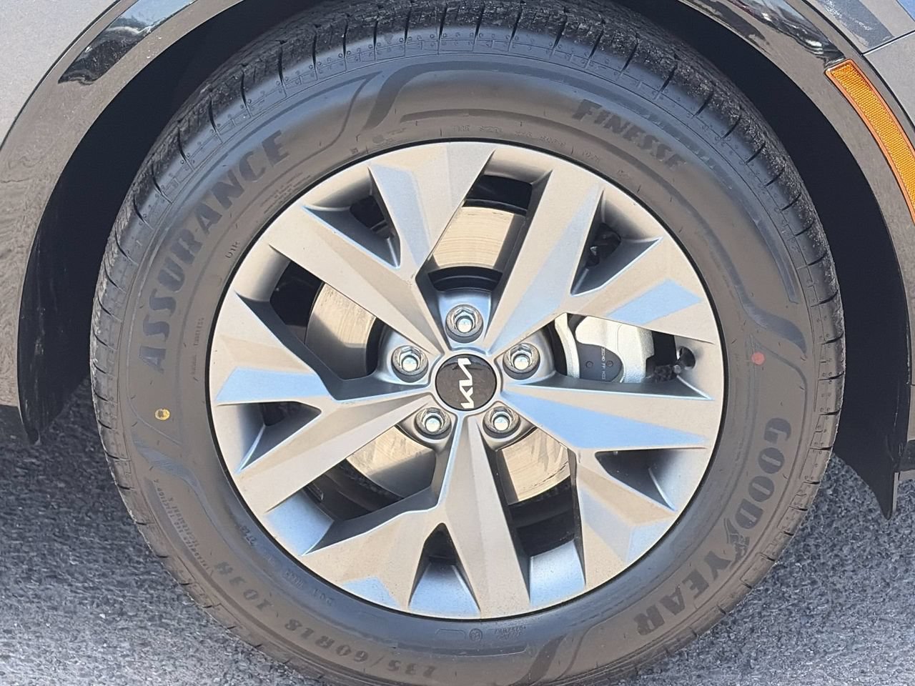 Certified 2024 Kia Sportage SX FWD image 9