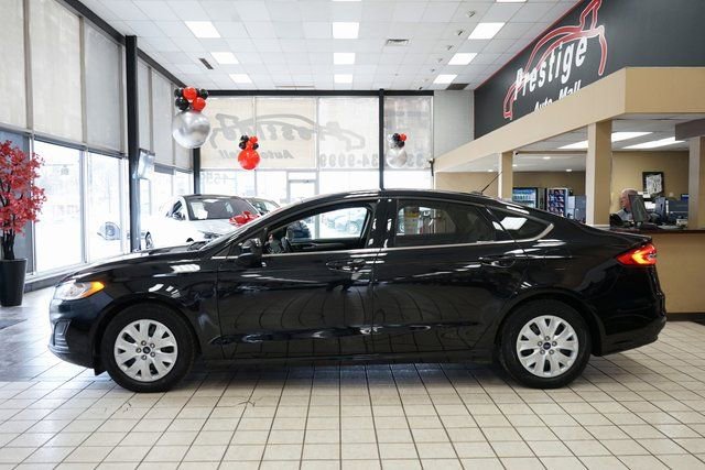 Used 2019 Ford Fusion S image 4