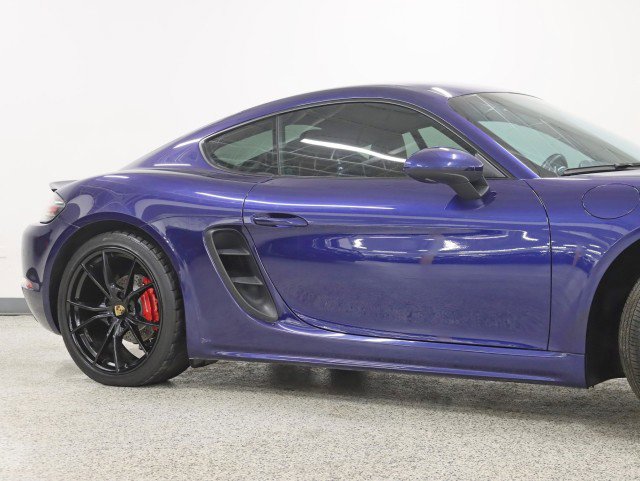 Used 2022 Porsche 718 Cayman S RWD image 4