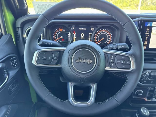 New 2026 Jeep Wrangler Unlimited Sahara AWD/4WD image 13