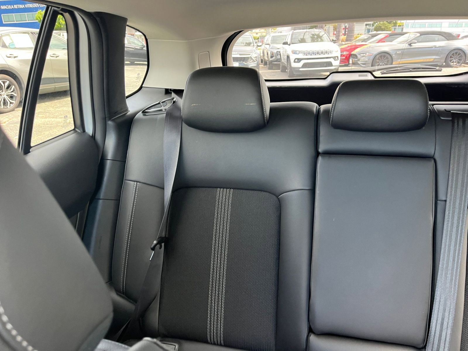 Used 2025 MAZDA CX-50 AWD 2.5 S w/ Premium Package image 41