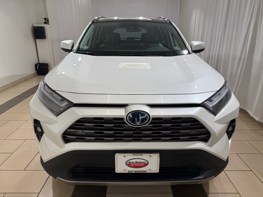 Used 2023 Toyota RAV4 Limited AWD/4WD image 8