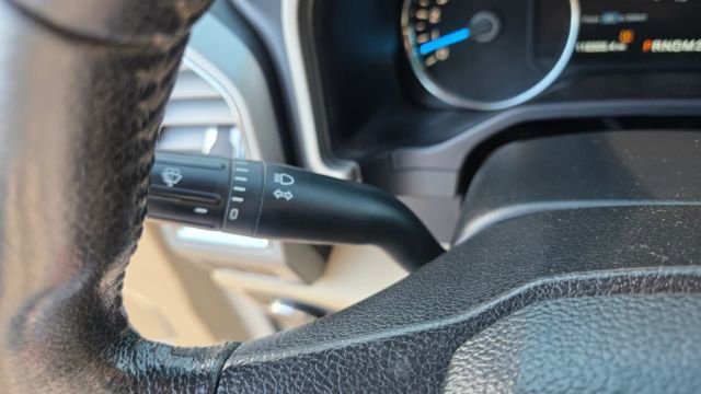 Used 2016 Ford F150 Lariat image 24