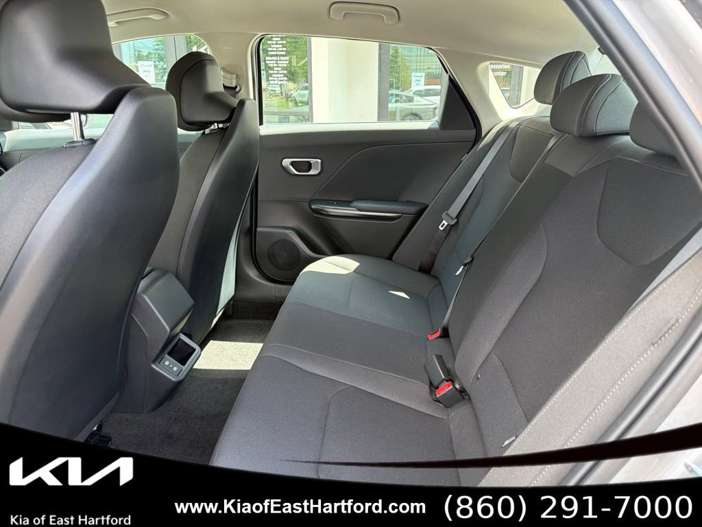 New 2026 Kia K4 FWD image 18