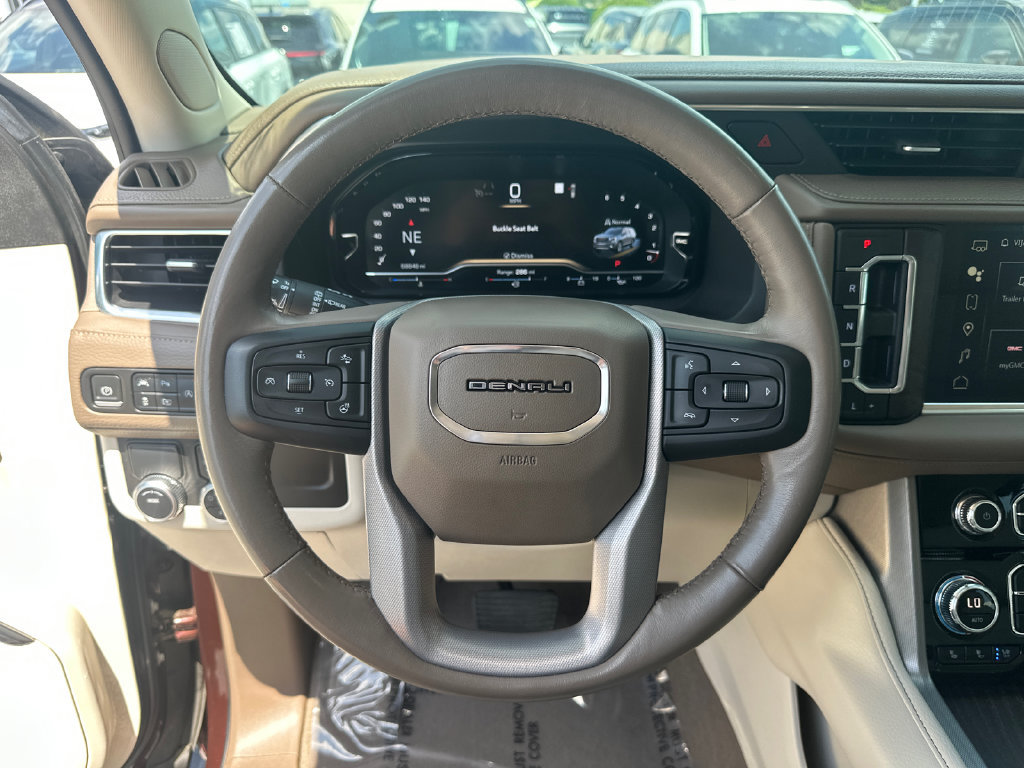 Used 2022 GMC Yukon Denali RWD image 20