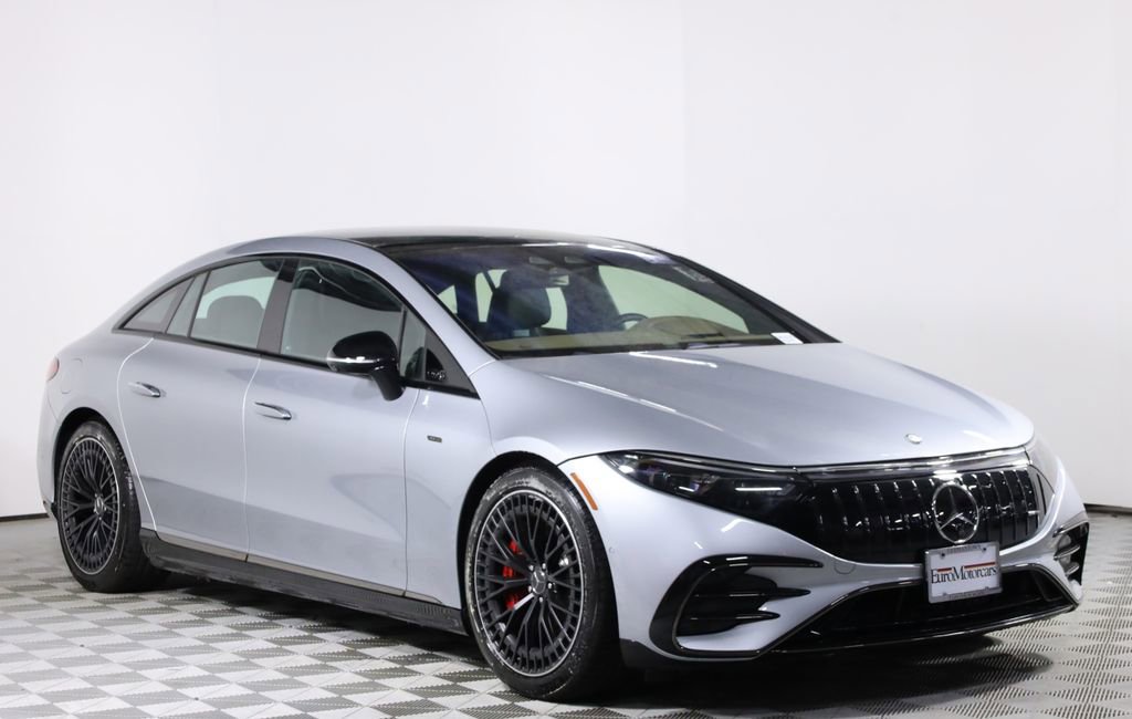 Used 2025 Mercedes-Benz EQS AMG 4MATIC image 2