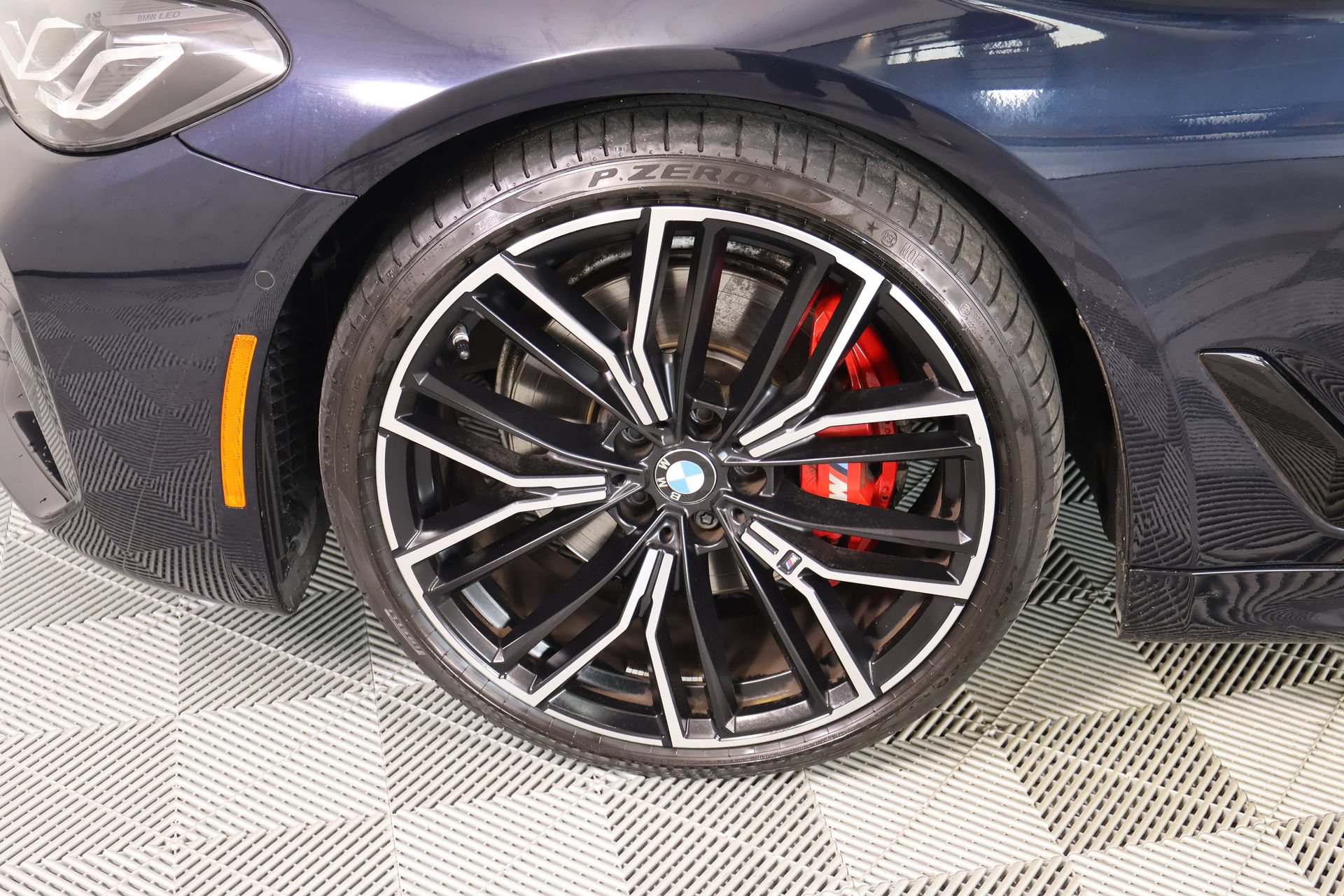 Used 2023 BMW 530i w/ M Sport Package RWD image 19