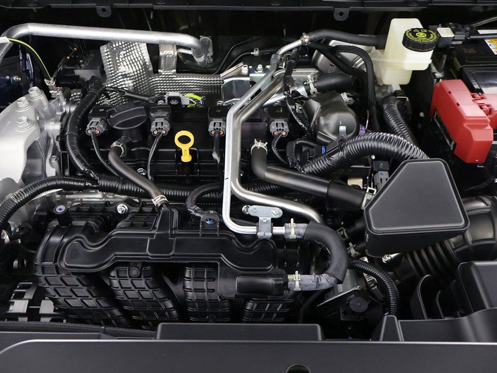 New 2025 Mitsubishi Outlander SE image 21