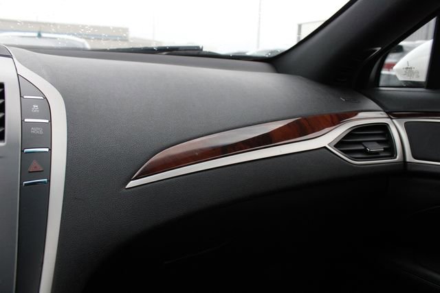 Used 2017 Lincoln MKZ Select AWD/4WD image 20