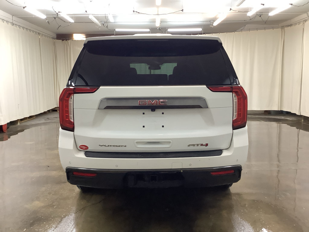 Used 2023 GMC Yukon AT4 AWD/4WD image 6