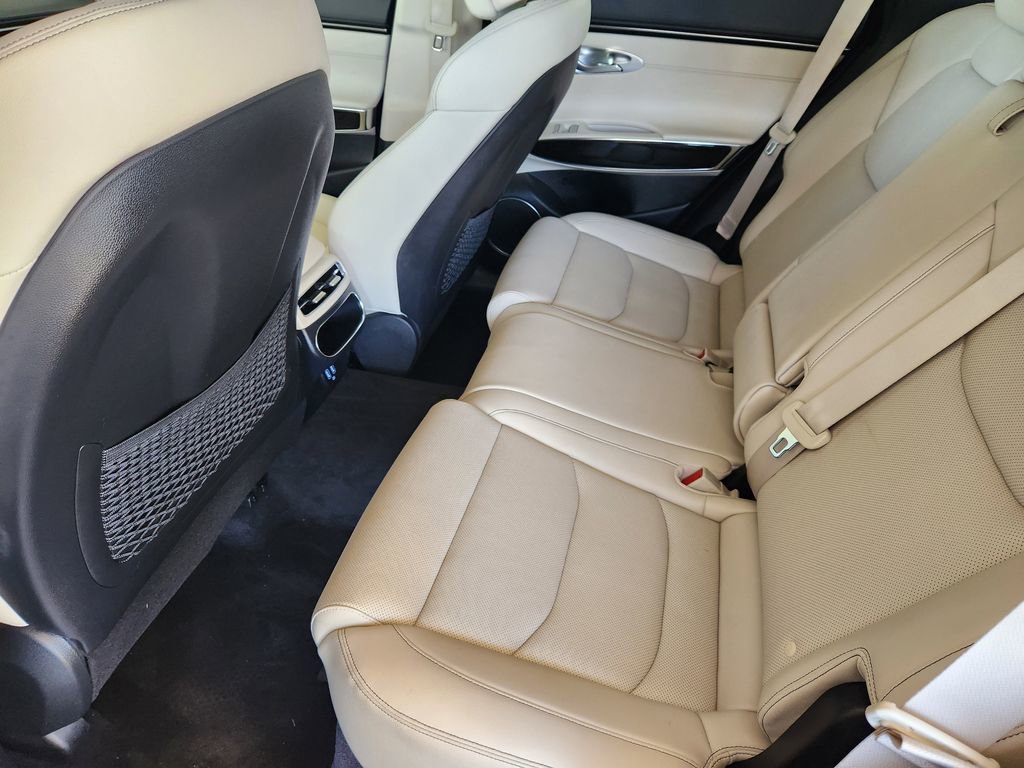 Used 2024 Genesis GV70 2.5T image 28