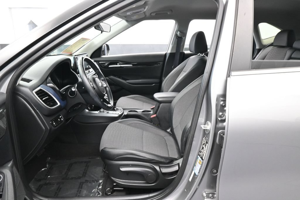 Used 2021 Kia Seltos S FWD image 11