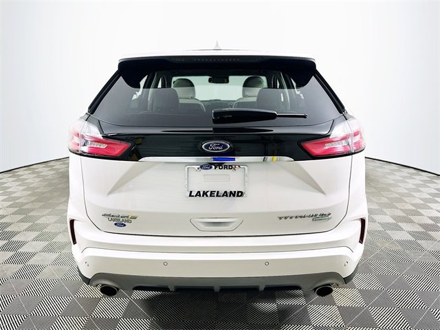 Used 2019 Ford Edge Titanium w/ Equipment Group 301A image 4