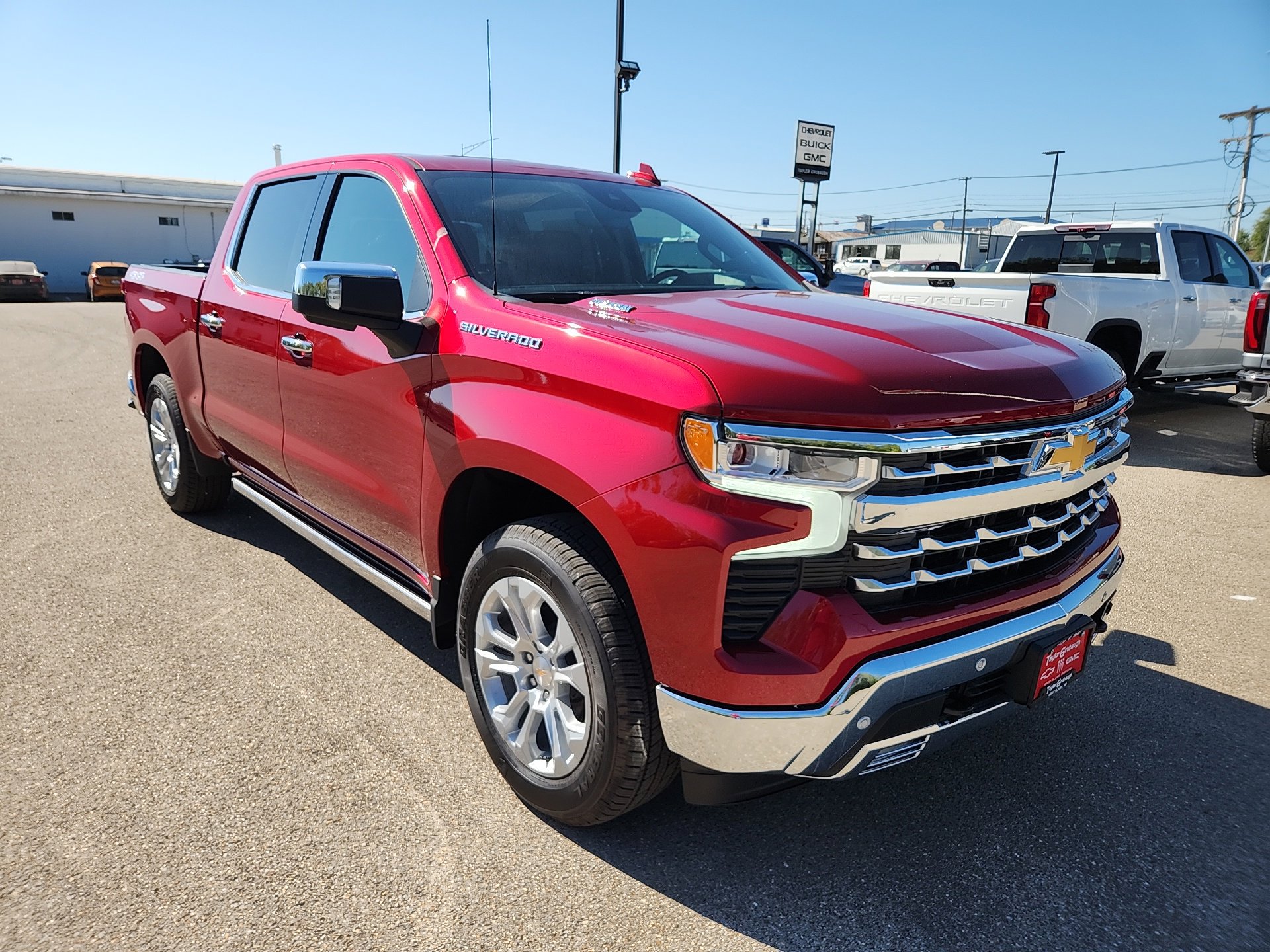 Used 2026 Chevrolet Silverado 1500 LTZ w/ Technology Package image 2