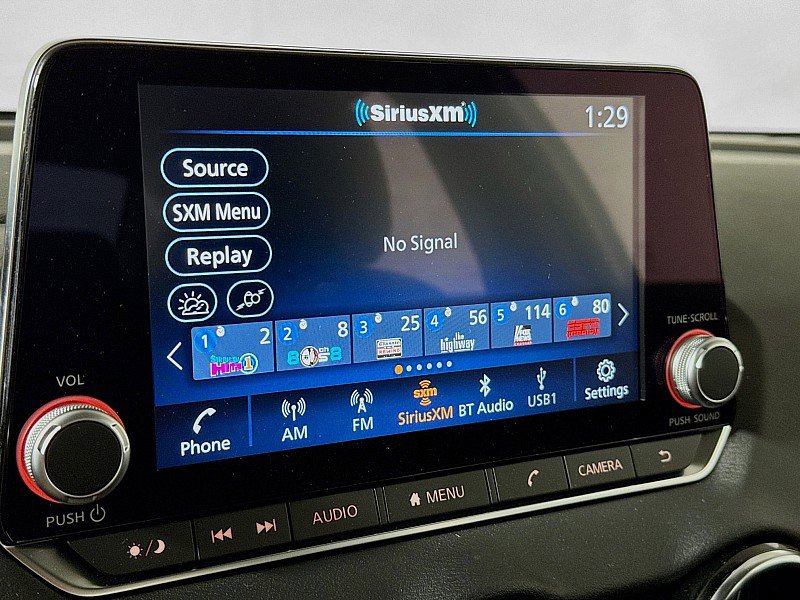 Used 2025 Nissan Sentra SR w/ Midnight Edition FWD image 14