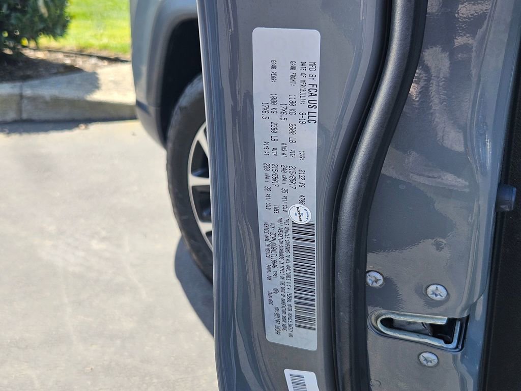 Used 2020 Jeep Compass Trailhawk AWD/4WD image 33