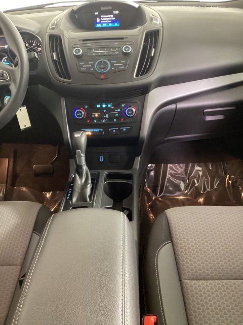 Used 2017 Ford Escape SE w/ SE Cold Weather Package image 19