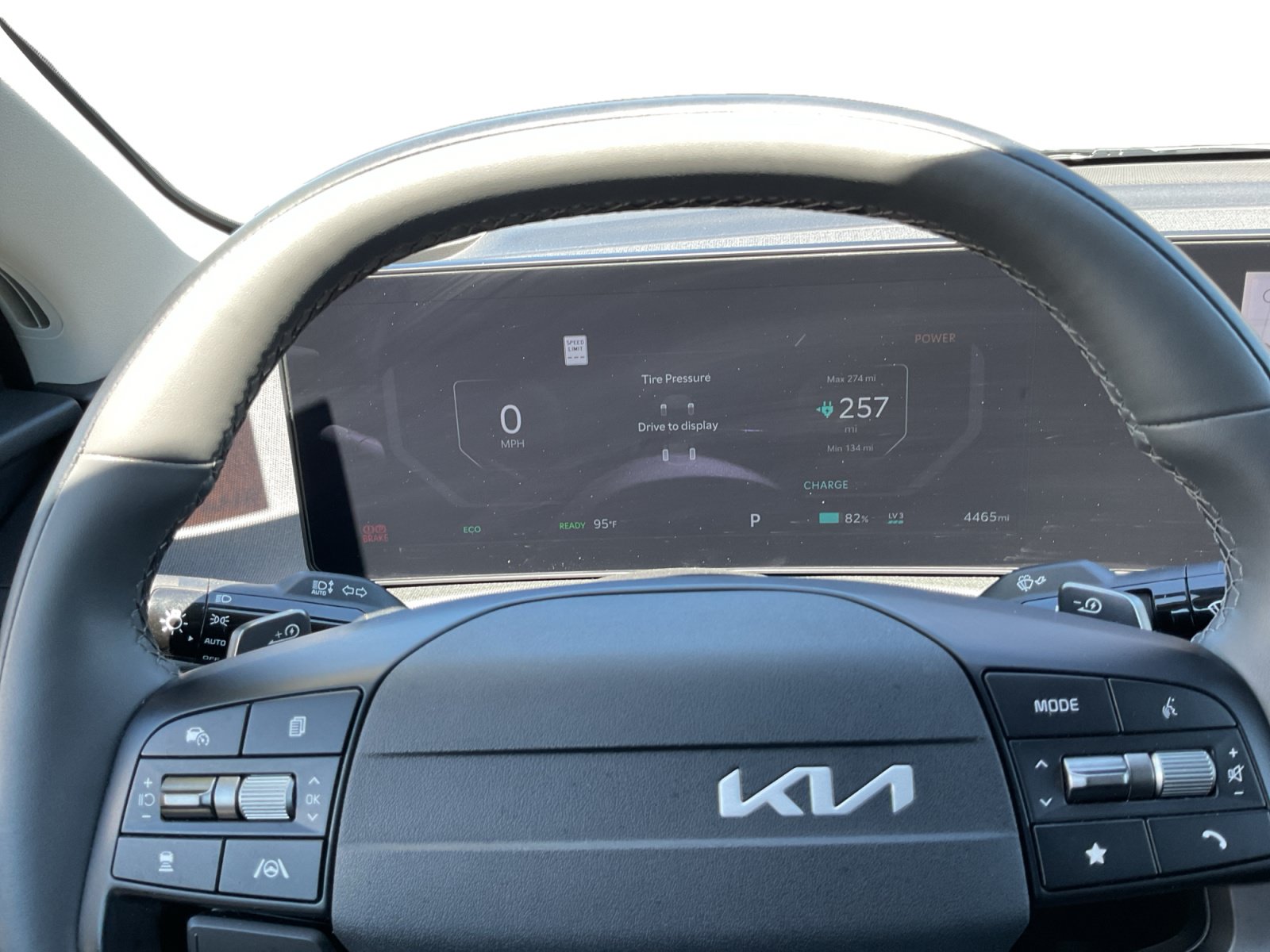 Used 2025 Kia EV6 Light RWD image 12