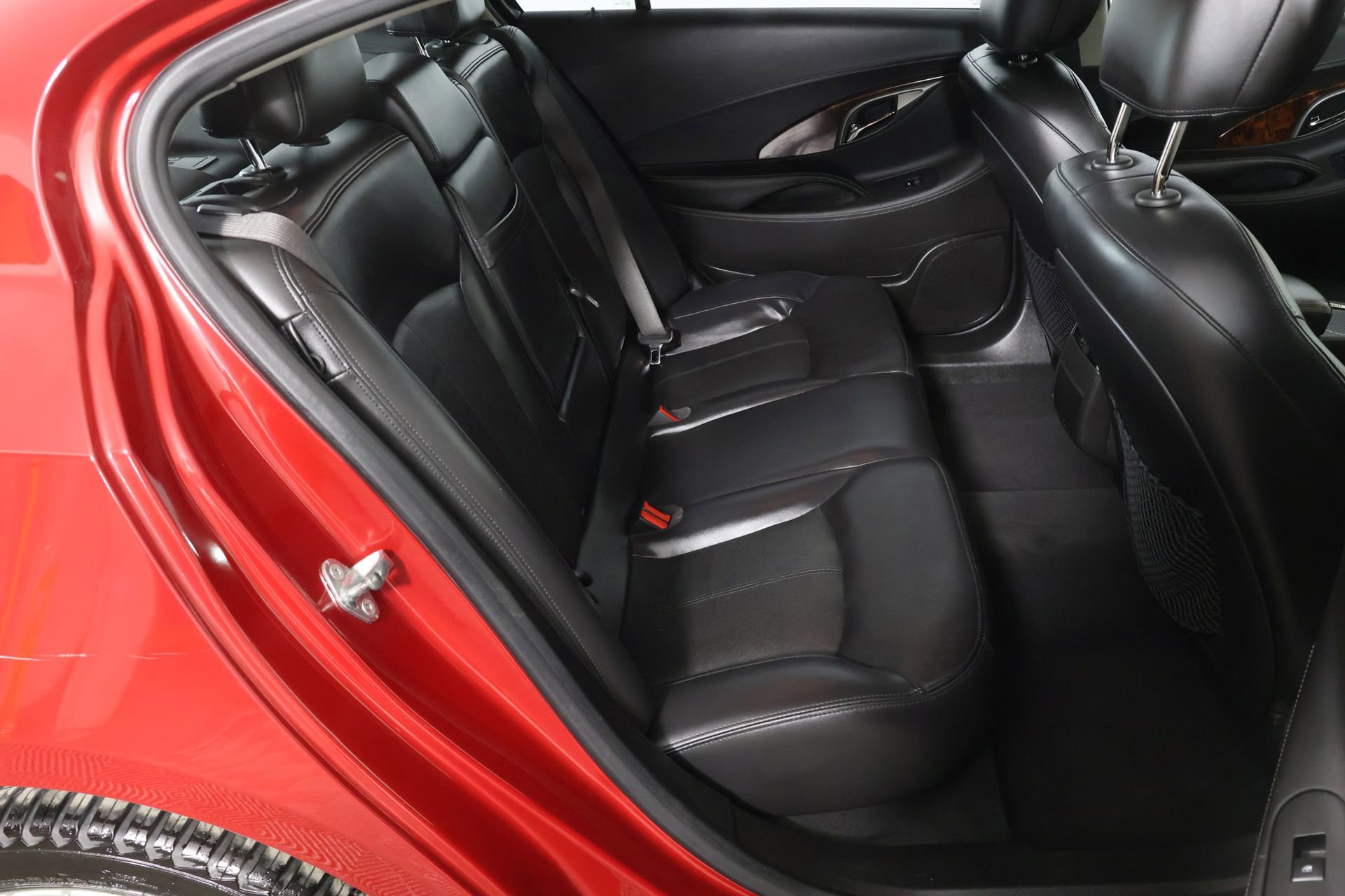 Used 2012 Buick LaCrosse Touring image 39