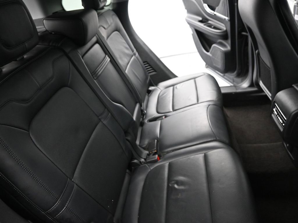 Used 2022 Lincoln Corsair Reserve image 13