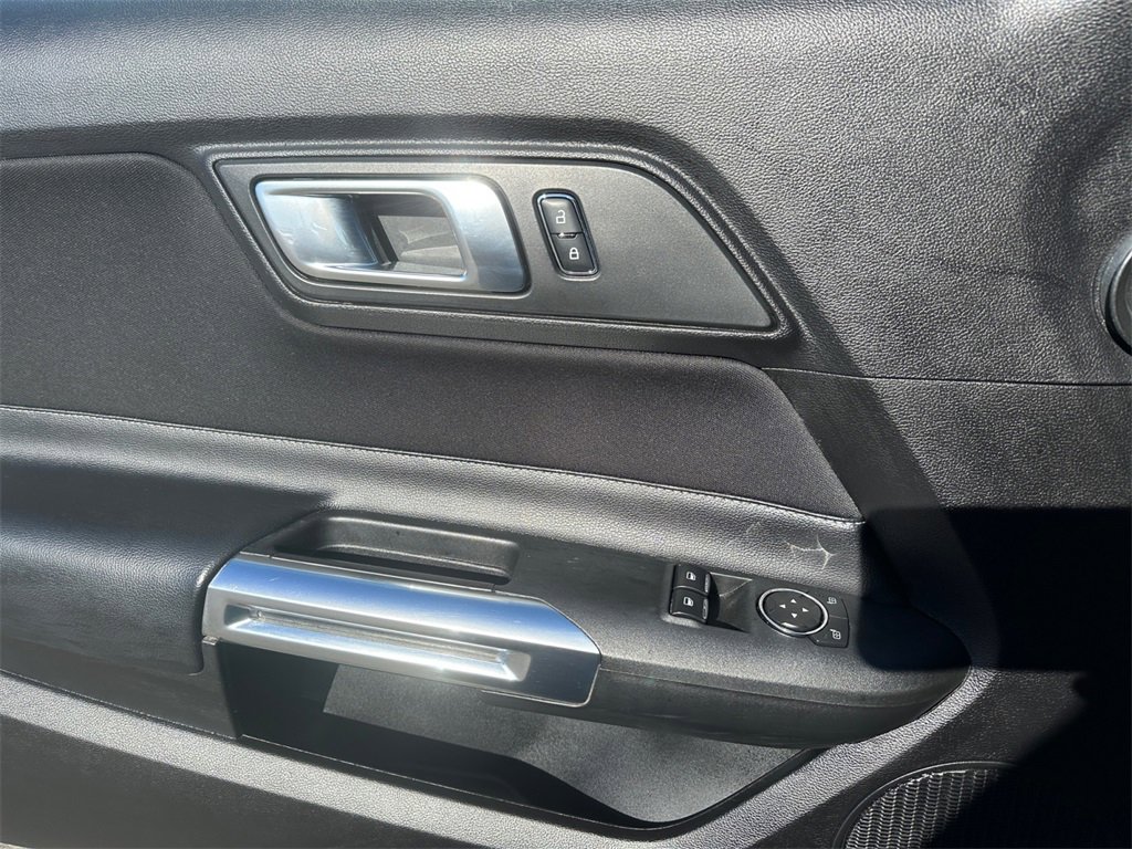Used 2021 Ford Mustang EcoBoost w/ Black Accent Package image 11
