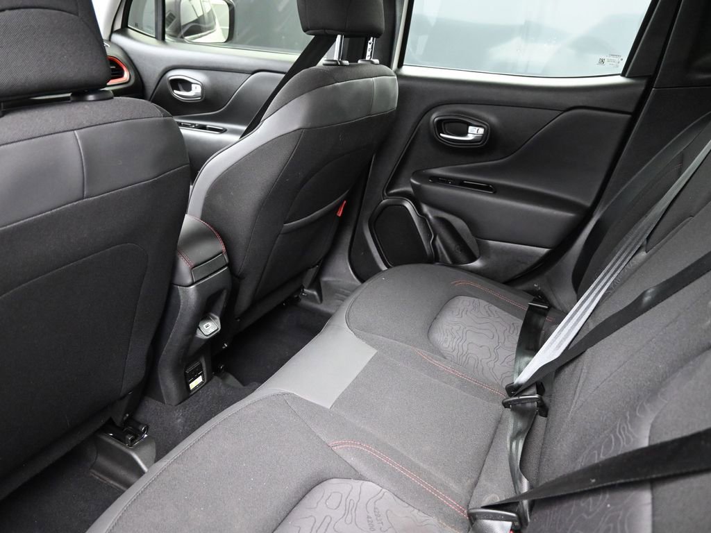 Used 2020 Jeep Renegade Trailhawk w/ UConnect 8.4 Nav Group AWD/4WD image 23
