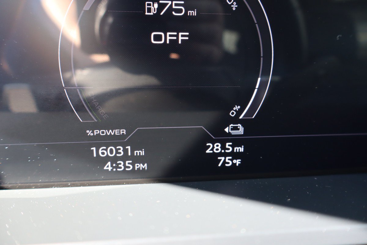 Used 2021 Audi e-tron Premium w/ Convenience Plus Package AWD/4WD image 13