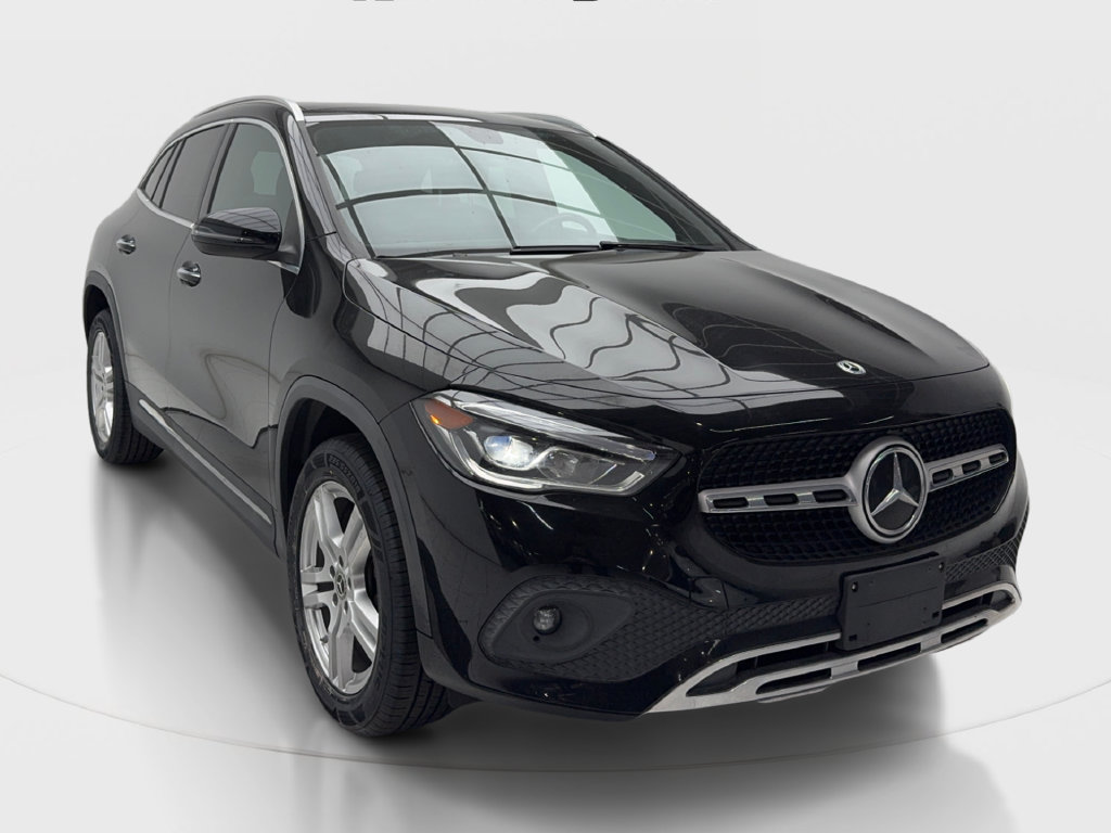 Used 2022 Mercedes-Benz GLA 250 4MATIC w/ Premium Package Lite image 3