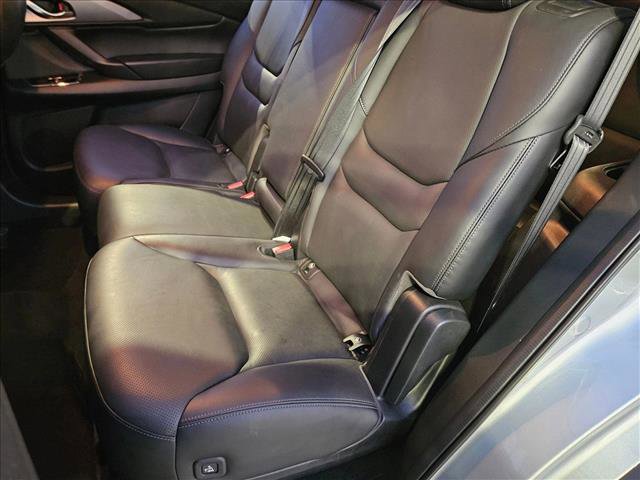 Used 2022 MAZDA CX-9 Touring image 17