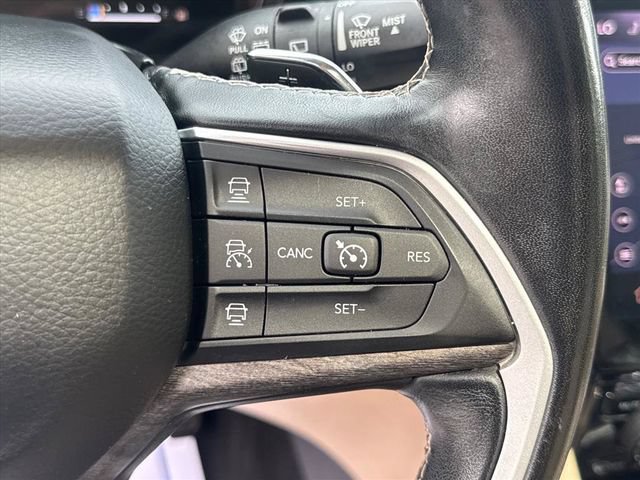 Used 2021 Jeep Grand Cherokee L Limited w/ Luxury Tech Group II AWD/4WD image 20