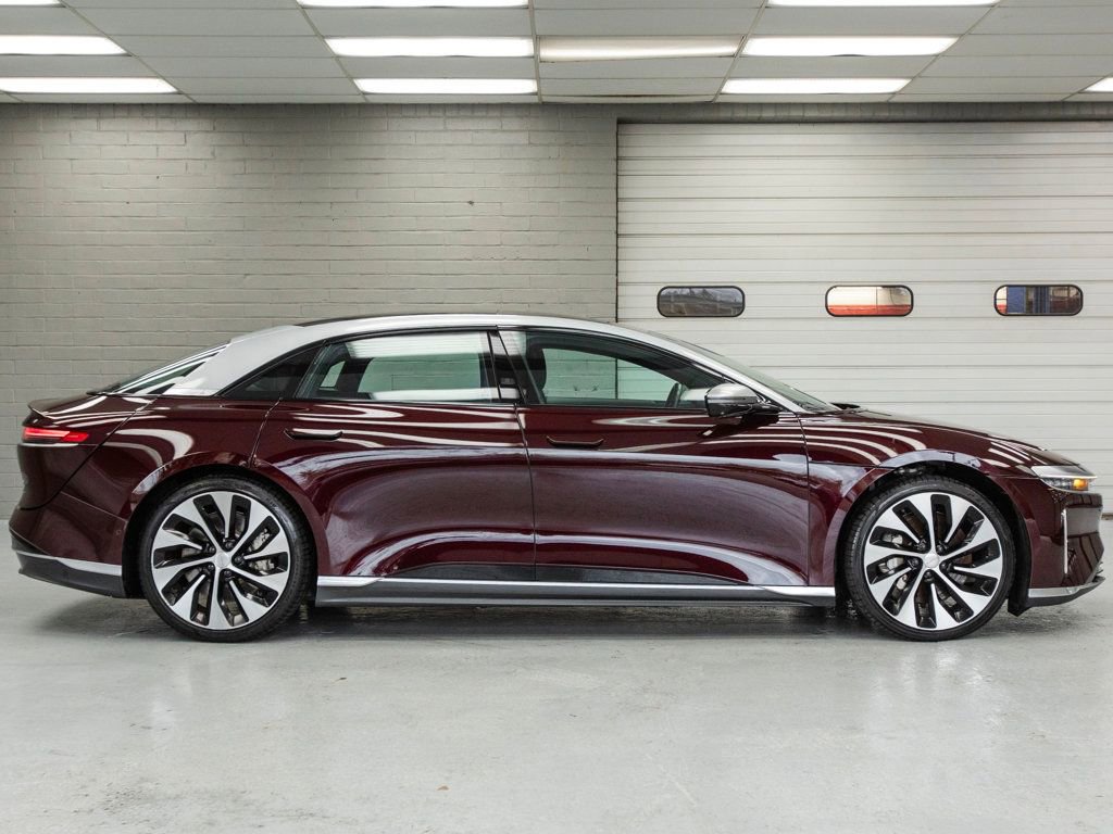 Used 2022 Lucid Air Grand Touring image 3