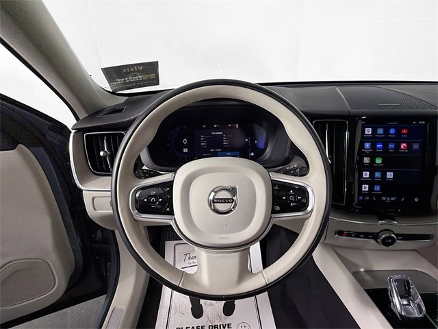 Used 2023 Volvo XC60 B5 Ultimate w/ Protection Package image 11
