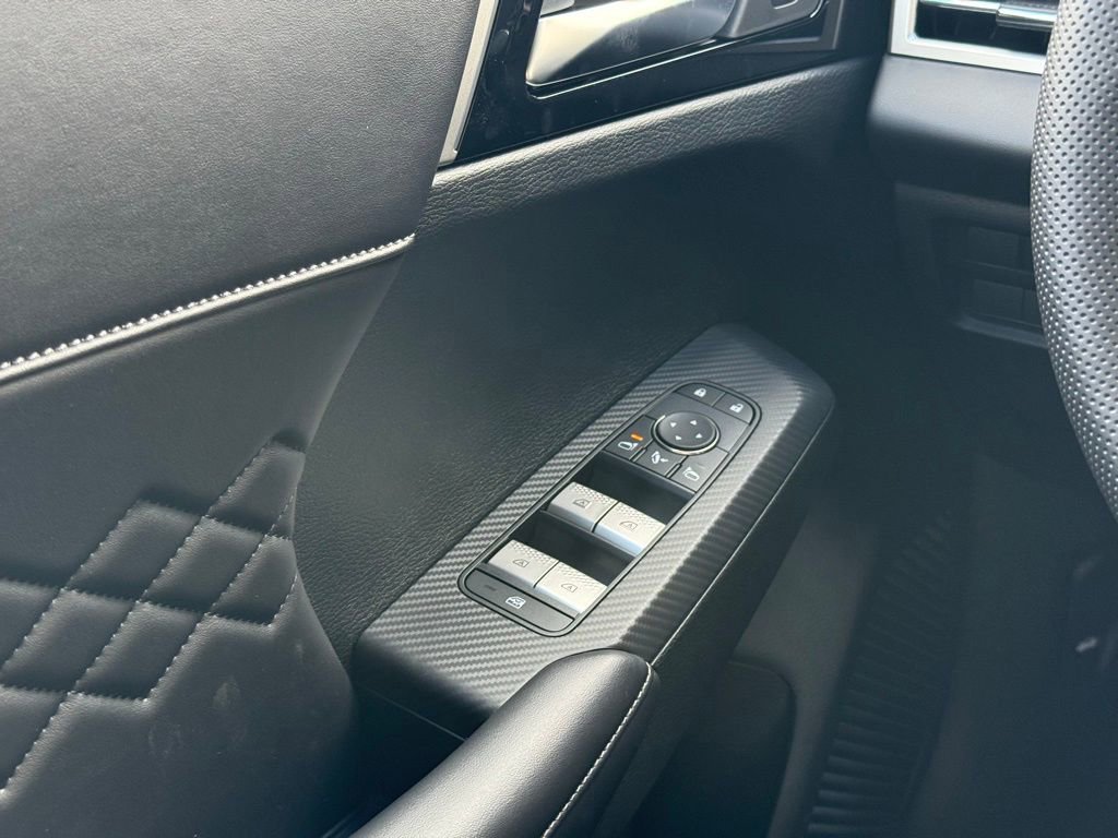 New 2025 Mitsubishi Outlander SEL Black Edition image 7