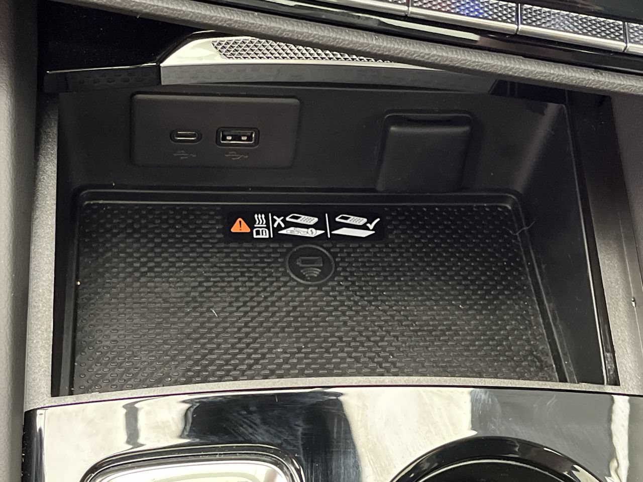 Used 2026 Buick Envision Sport Touring AWD/4WD image 26