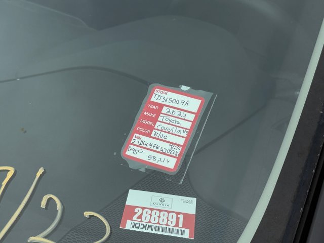 Used 2024 Toyota Corolla LE FWD image 14