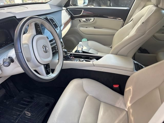 Used 2019 Volvo XC90 T6 Momentum AWD/4WD image 14