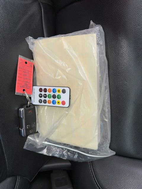 Used 2014 GMC Sierra 1500 SLT w/ SLT Crew Cab Value Package AWD/4WD image 25