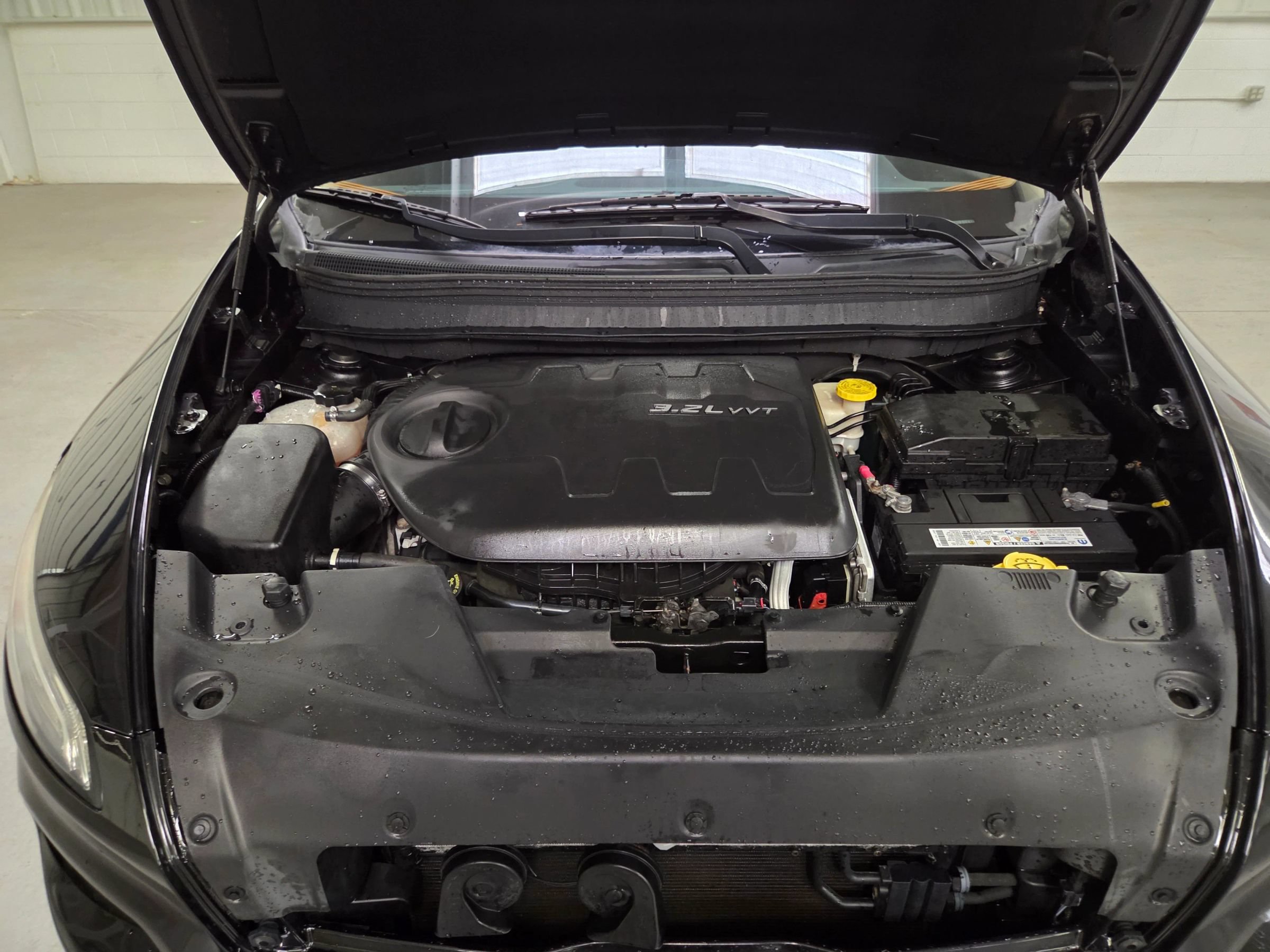 Used 2014 Jeep Cherokee Limited AWD/4WD image 41