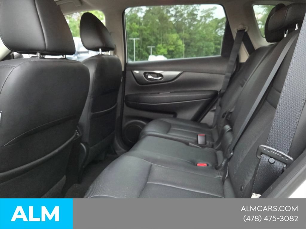 Used 2015 Nissan Rogue SL w/ SL Premium Package AWD/4WD image 7